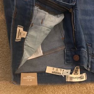 Madewell Roadtripper crop jeans